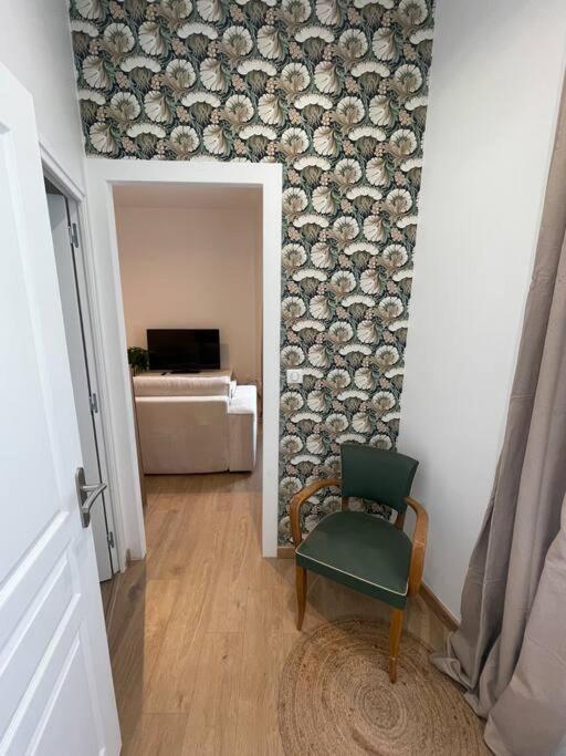 Le Meslier Apartment Еперне Екстериор снимка